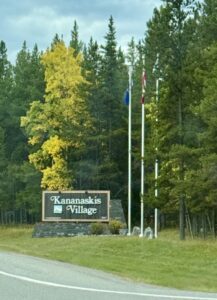 entrance to Kananski Village