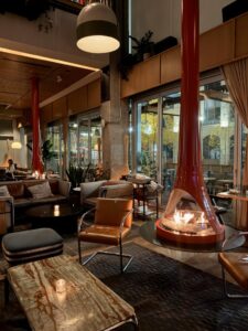 Hanging fireplaces